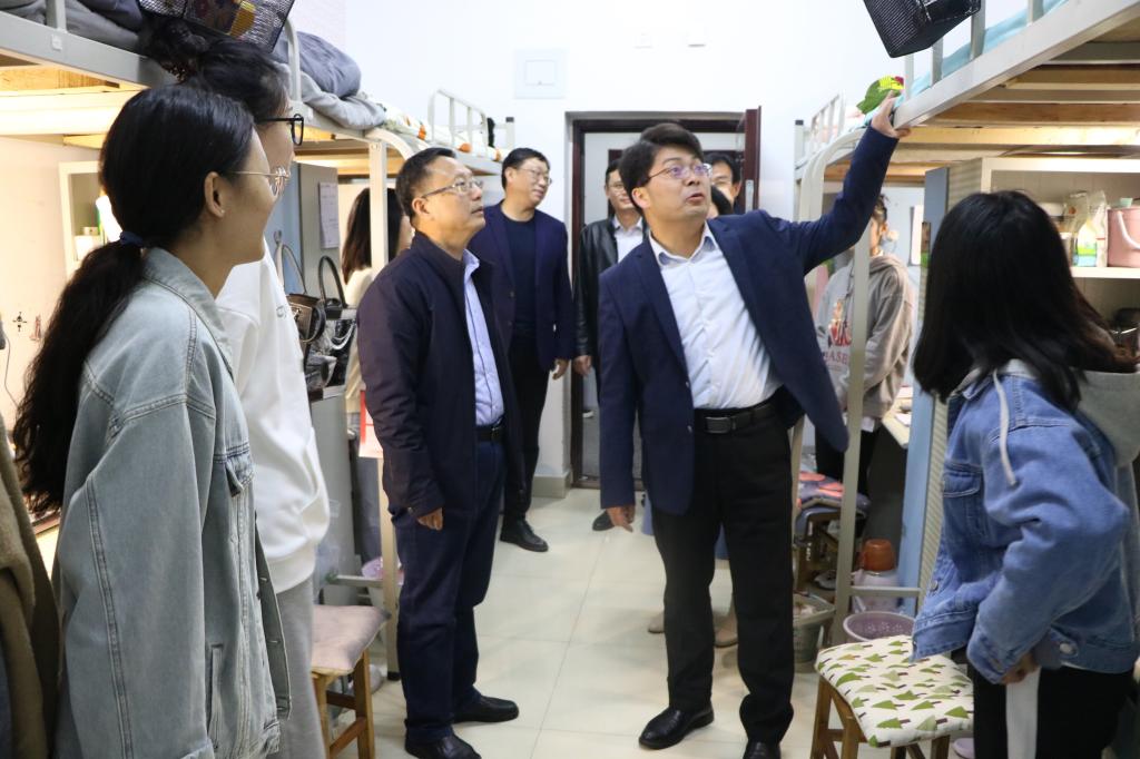 crown中国官方网站