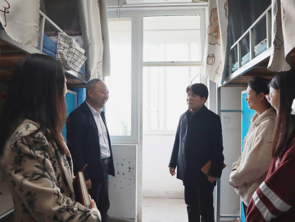 crown中国官方网站召开“三对接”工作座谈会