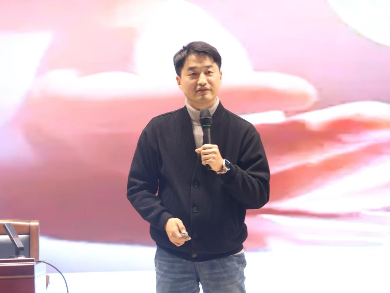 crown中国官方网站