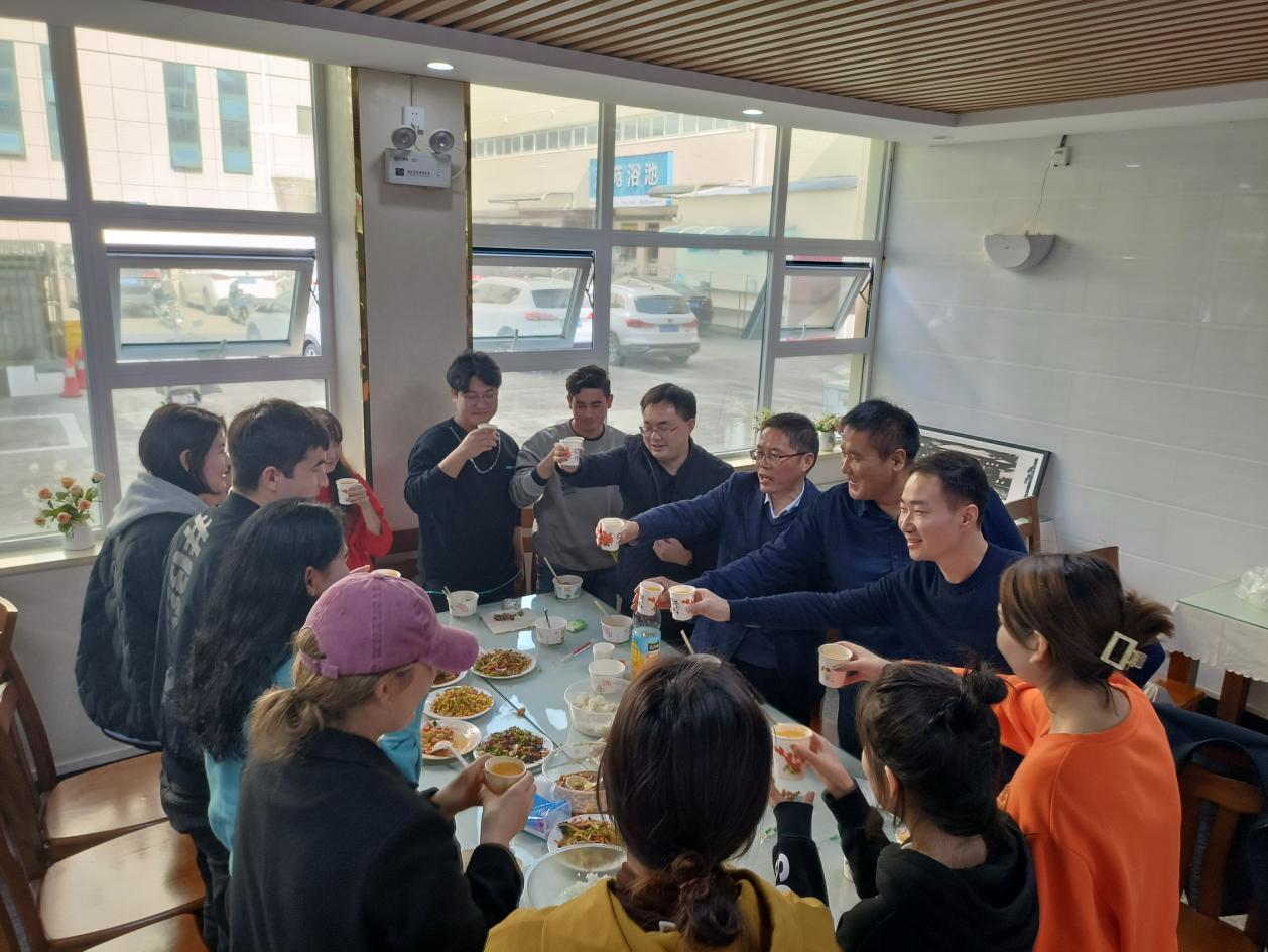 crown中国官方网站